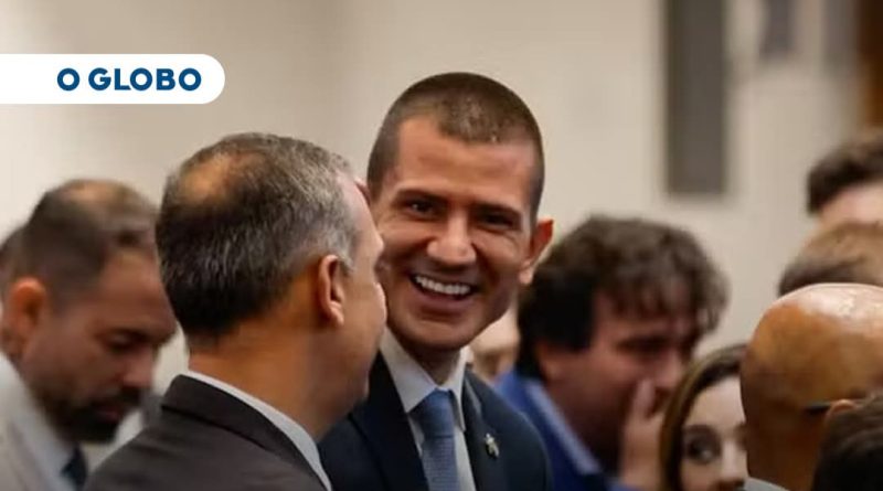 A Assembleia Legislativa do Rio de Janeiro (Alerj) pediu ao Supremo Tribunal Federal (STF) que o dep Douglas Ruas, seja reconhecido como primeiro sucessor do Executivo fluminense